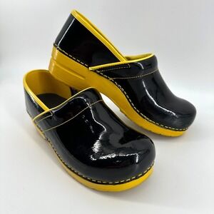 Sanita Womens Slip On Clogs Nurse Professional Shoes Sz EU 40 US 9 Black Yellow